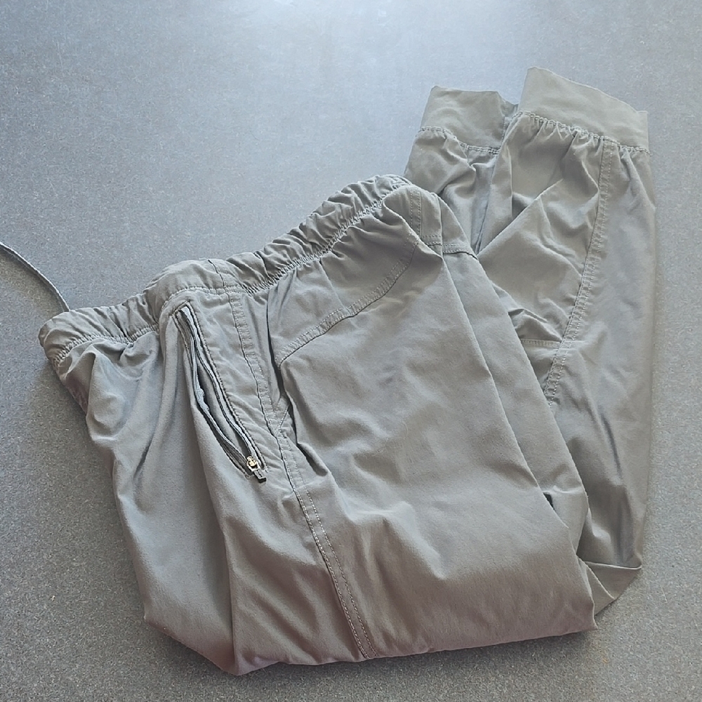 Eddie Bauer Gray Track Pants with Elastic Waistband and Relaxed Fit